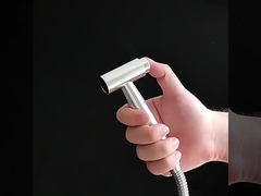 Toilettenwasserpistole Begleiter Frau Waschmaschine Haushalt Hochdruckdüse Leichtgrau Spülen