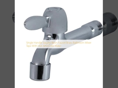 Einfach gehaltener Quadratwasserbecken Wasserhahn Messing-Badezimmermischer-Kran mit heißem und kaltem Wasser